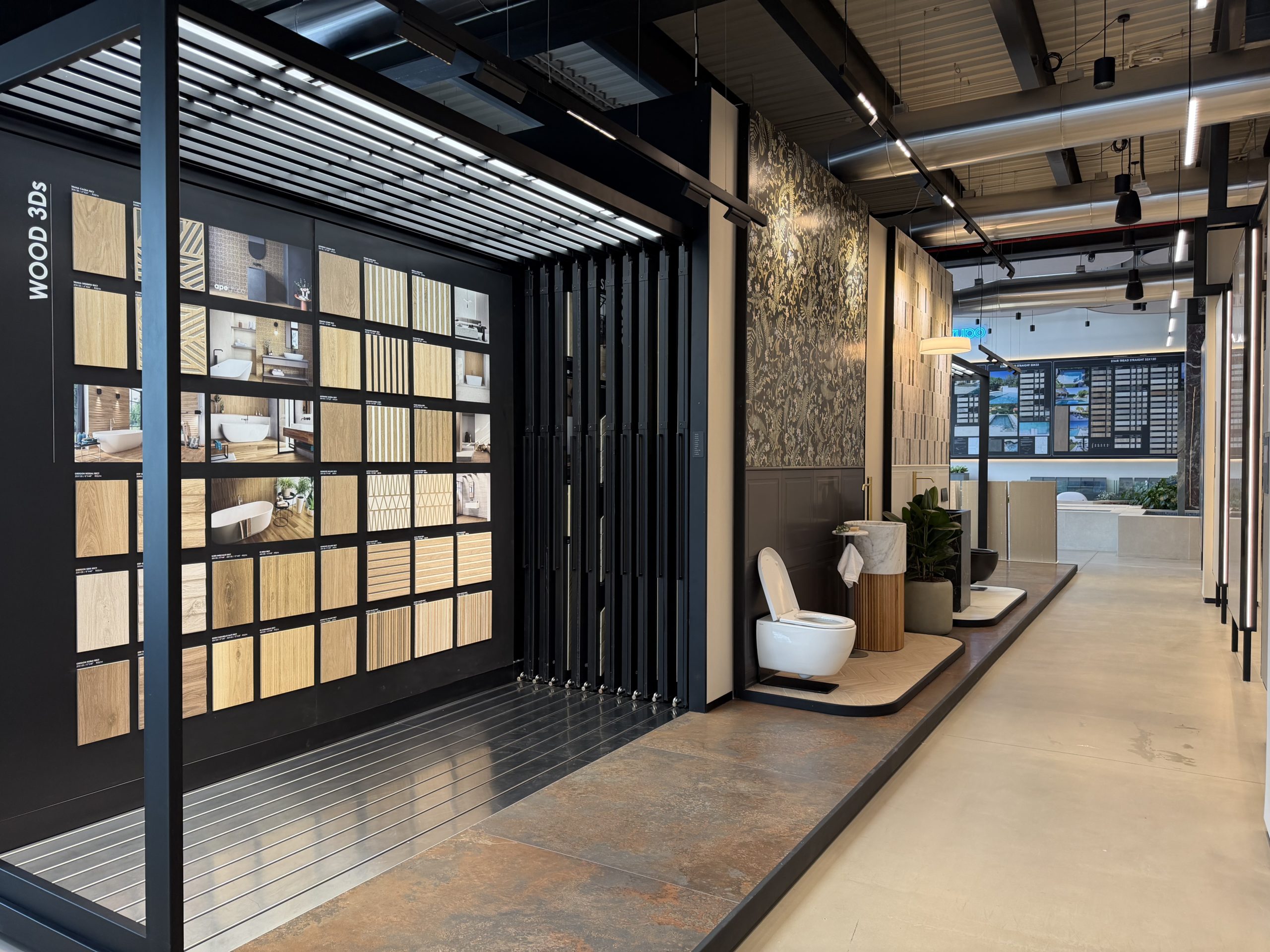 Showroom Slide